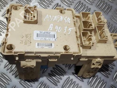 Used Fuse box Fuse box 33497284 33497284