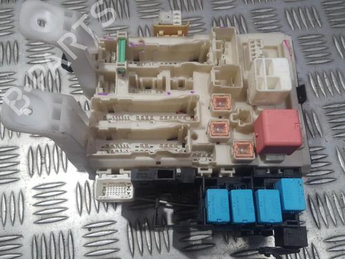 Used Fuse box Fuse box TOYOTA RAV 4 III (_A3_) 2.2 D 4WD (ALA30_, ALA30R) (136 hp) 33501405 33501405