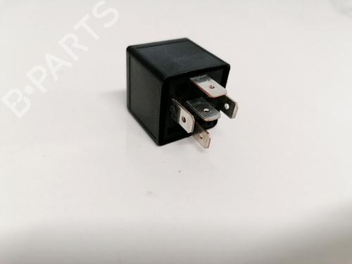 Electronic sensor VOLVO S40 II (544) 2.0 D | BP33084989M84 - Image 2