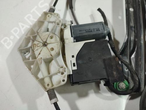 Left front window motor VW PASSAT B6 (3C2) 1.9 TDI | BP34849429E21 - Image 4