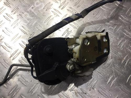 front-right-lock-rover-400-ii-hatchback-rt-1995-1996-1997-1998-1999-2000-35657328 main image