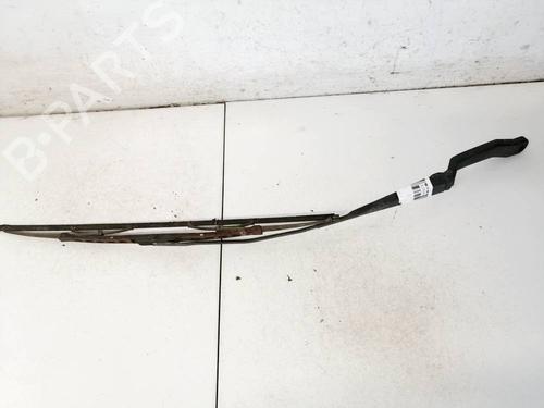 Used Front windshield wiper arm ROVER 800 (XS) 825 D/SD (XS) (118 hp) 32583369