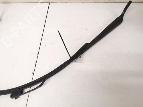 Used Front windshield wiper arm Front windshield wiper arm CHRYSLER VOYAGER IV (RG, RS) 2.5 CRD (141 hp) 32890988 32890988