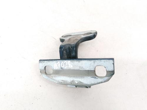 hingedoor-check-strap-land-rover-freelander-2-l359-2006-2007-2008-2009-2010-2011-2012-2013-2014-2015-32879618 main image