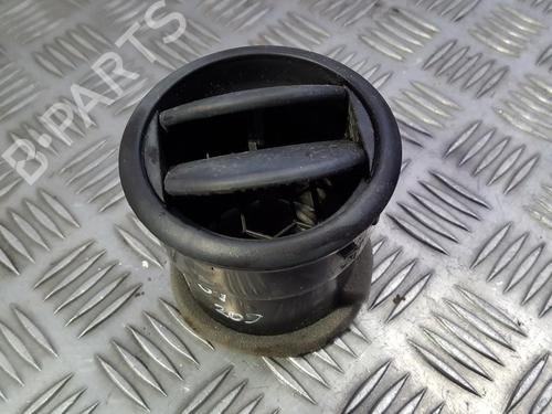 Used Air vent Air vent MAZDA 2 (DE_, DH_) 1.5 (DE5FS) (103 hp) 33493415 33493415