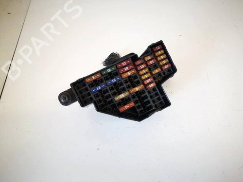 fuse-box-vw-passat-b6-3c2-2005-2006-2007-2008-2009-2010-2011-32959114 main image