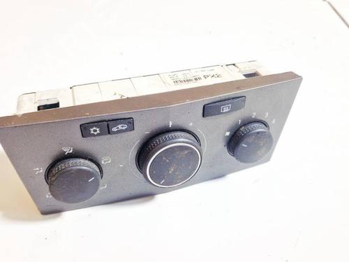 Used Climate control Climate control OPEL ASTRA H (A04) 1.9 CDTI (L48) (100 hp) 35026783 35026783