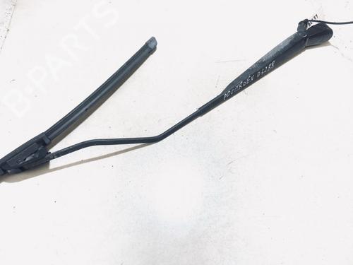 Used Front windshield wiper arm Front windshield wiper arm 33072042 33072042