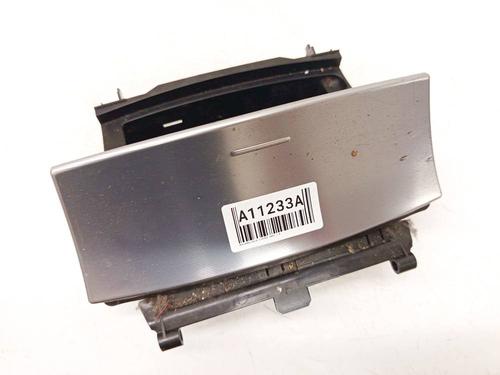 Posacenere Posacenere MERCEDES-BENZ C-CLASS (W203) C 200 Kompressor (203.042) (163 hp) 34744991 34744991