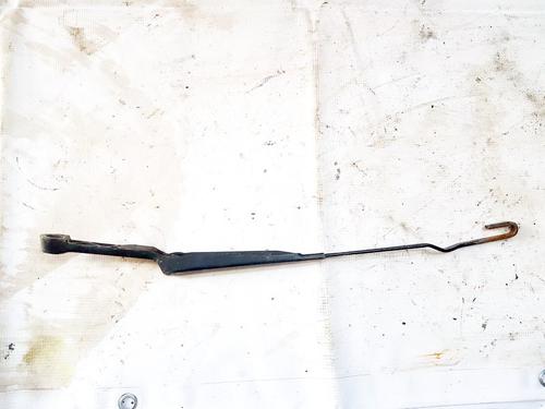 Used Front windshield wiper arm Front windshield wiper arm VW GOLF III (1H1) 1.6 (75 hp) 33526052 33526052
