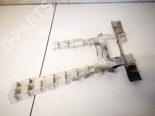 Used Front bumper bracket Front bumper bracket 35266193 35266193