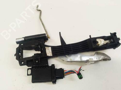 Used Front left exterior door handle Front left exterior door handle TOYOTA HIGHLANDER / KLUGER (_U4_) 3.5 (GSU40_, GSU40R) (273 hp) 35184056 35184056