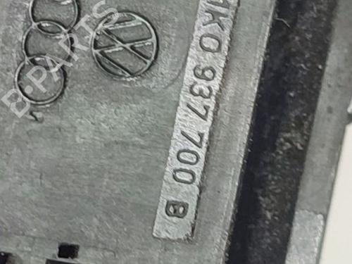 Fuse box VW GOLF PLUS V (5M1, 521) 1.9 TDI | BP32555030E1