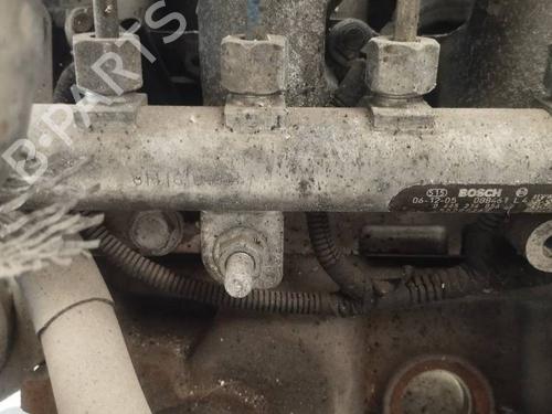 Used Injection rail Injection rail 35225138 35225138