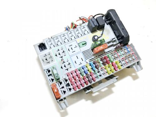 fuse-box-opel-zafira-a-mpv-t98-1999-2000-2001-2002-2003-2004-2005-2006-33075369 main image