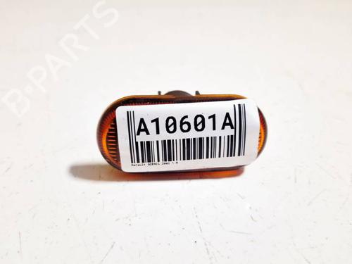 Høyre indikator Høyre indikator RENAULT SCÉNIC I MPV (JA0/1_, FA0_) 1.9 dCi (JA05, JA1F) (102 hp) 34979545 34979545