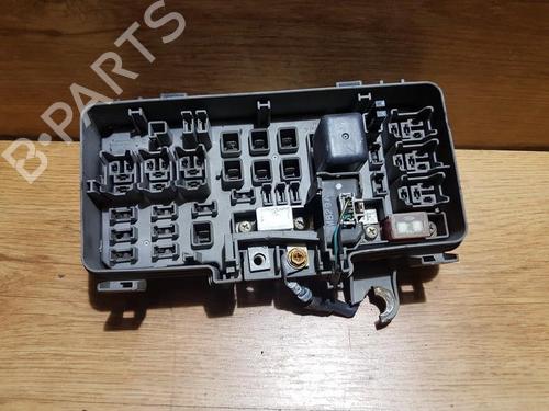 Used Fuse box Fuse box HONDA ACCORD VI (CK, CG, CH, CF, CL) 3.0 Vtec (CK1, CG1) (200 hp) 33481884 33481884