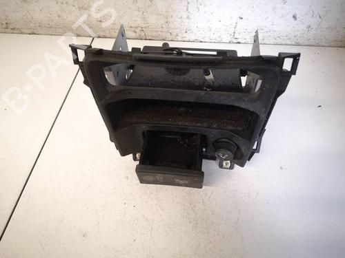 Used Glove box Glove box MERCEDES-BENZ E-CLASS (W211) E 220 CDI (211.006) (150 hp) 36102156 36102156