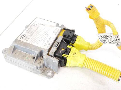 ecu-airbags-hyundai-santa-fe-ii-cm-2005-2006-2007-2008-2009-2010-2011-2012-2013-2014-2015-32943835 main image