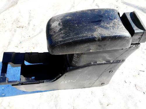 Used Armrest / Center console Armrest / Center console 35267135 35267135