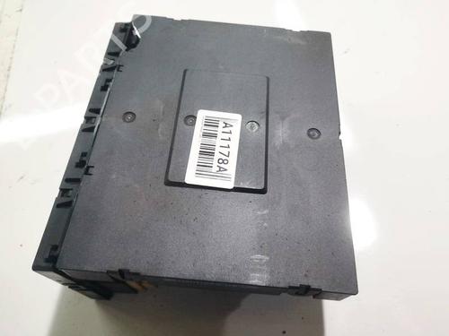 Used Fuse box Fuse box VW PASSAT CC B6 (357) 1.8 TSI (160 hp) 32970295 32970295