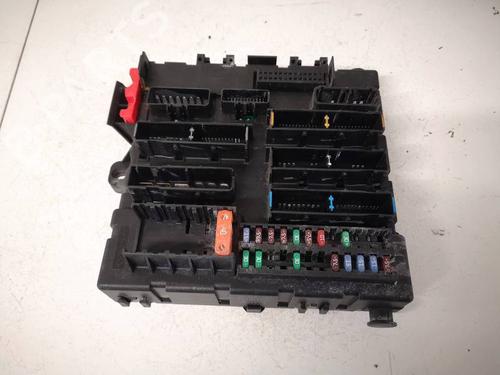 Used Fuse box Fuse box MERCEDES-BENZ GL-CLASS (X164) GL 420 CDI 4-matic (164.828) (306 hp) 39758603 39758603