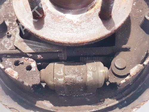 Used Hand brake Hand brake CHEVROLET COBALT 2.2 (147 hp) 35431523 35431523
