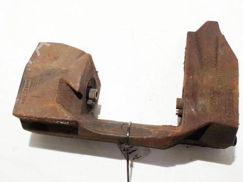 Used Engine mount Engine mount LAND ROVER RANGE ROVER SPORT I (L320) 2.7 D 4x4 (190 hp) 32934025 32934025