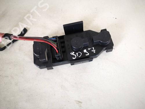 lamp-holder-audi-a6-c5-4b2-4b4-1997-1998-1999-2000-2001-2002-2003-2004-2005-35269165 main image