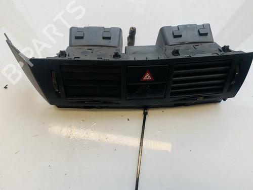 Used Air vent Air vent OPEL MERIVA A MPV (X03) 1.7 CDTI (E75) (100 hp) 32878796 32878796
