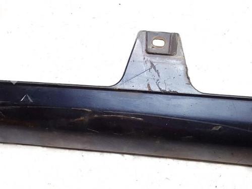 Used Right sideskirt Right sideskirt 38582937 38582937