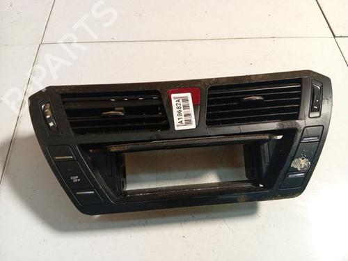 Used Air vent Air vent CITROËN C4 Picasso I MPV (UD_) 1.6 HDi (109 hp) 33489846 33489846