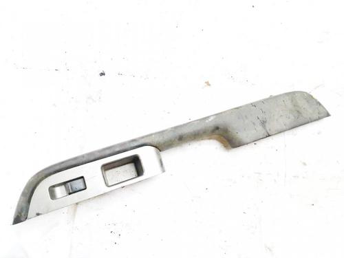 Used Switch Switch NISSAN X-TRAIL I (T30) 2.2 dCi (136 hp) 33105832 33105832