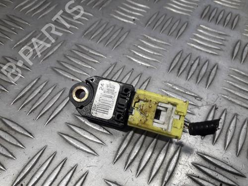 Used Electronic module Electronic module TOYOTA VERSO (_R2_) 2.0 D-4D (AUR20_, AUR20R) (126 hp) 33502613 33502613