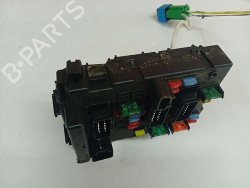 Fuse box PEUGEOT 807 (EB_) 2.2 HDi | BP36658885E1 - Image 3
