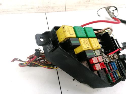 Fuse box ROVER 75 (RJ) 2.5 V6 | BP32896614E1 - Image 2