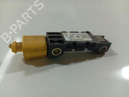 Used Electronic module AUDI A6 C5 (4B2, 4B4) 2.5 TDI (180 hp) 32561156