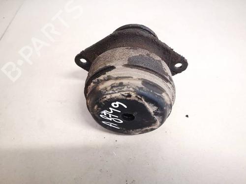 Used Engine mount Engine mount VW PASSAT B3/B4 Variant (3A5, 35I) 1.9 TDI (90 hp) 32928508 32928508