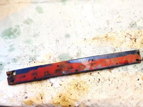 Used Front bumper reinforcement Front bumper reinforcement 35454361 35454361