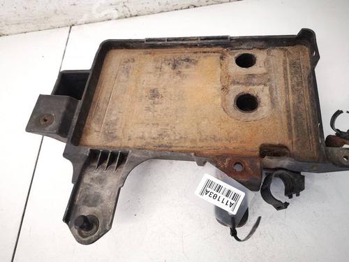 Soporte Soporte MITSUBISHI COLT VI (Z3_A, Z2_A) 1.1 (Z31A, Z32A) (75 hp) 36685681 36685681