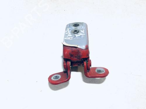 hingedoor-check-strap-toyota-yaris-_p9_-2005-2006-2007-2008-2009-2010-2011-2012-2013-2014-33062369 main image