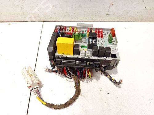 fuse-box-opel-astra-g-hatchback-t98-1998-1999-2000-2001-2002-2003-2004-2005-2006-2007-2008-2009-32554304 main image