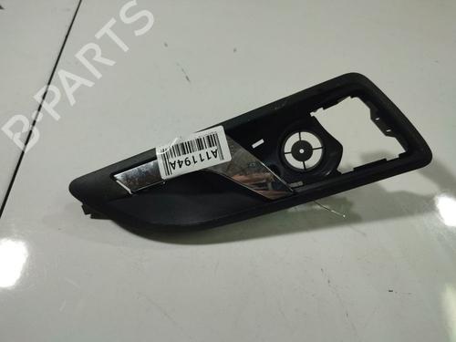 Used Rear right interior door handle Rear right interior door handle 34801929 34801929