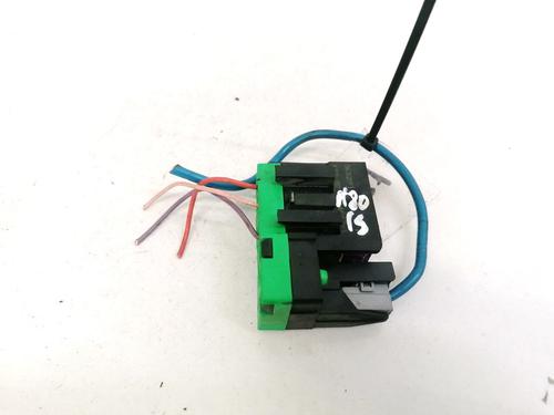 fuse-box-citroen-c5-iii-rd_-2008-2009-2010-2011-2012-2013-2014-2015-2016-2017-32905049 main image