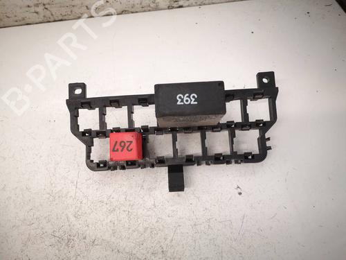 Used Fuse box Fuse box AUDI A6 C5 (4B2, 4B4) 1.9 TDI (110 hp) 36770902 36770902