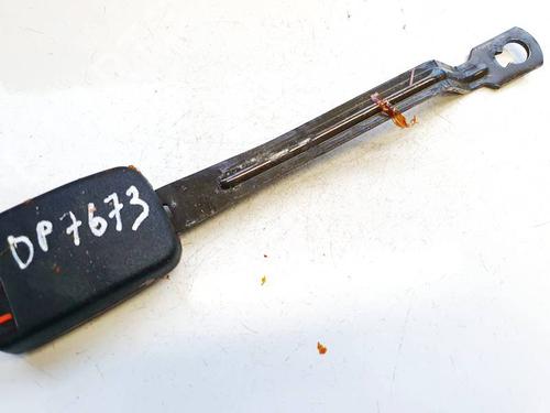 seat-buckle-audi-80-b4-saloon-8c2-1991-1992-1993-1994-1995-35172464 main image