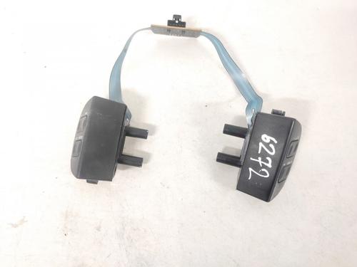 Used Steering wheel controls Steering wheel controls 35555749 35555749
