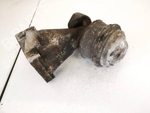 Used Engine mount Engine mount MERCEDES-BENZ C-CLASS (W203) C 180 Kompressor (203.046) (143 hp) 32594090 32594090