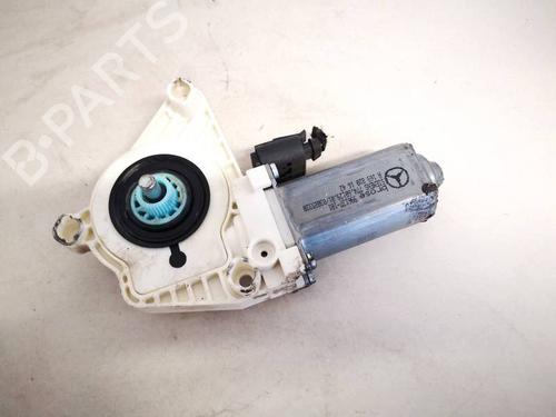 Used Right front window motor Right front window motor MERCEDES-BENZ A-CLASS (W169) A 180 CDI (169.007, 169.307) (109 hp) 35334661 35334661