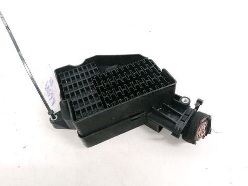 Used Fuse box Fuse box SKODA FABIA I (6Y2) 1.4 TDI (70 hp) 33086915 33086915